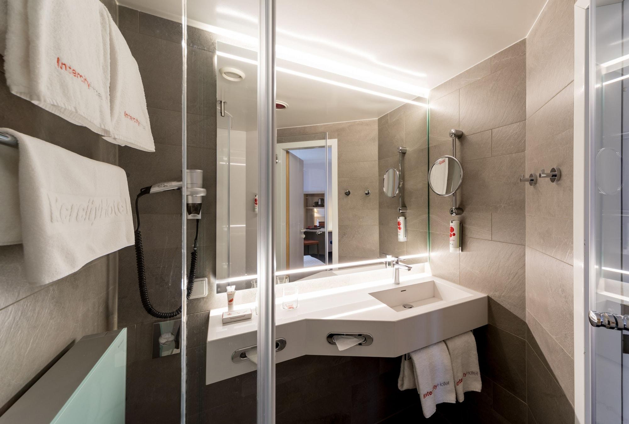 Intercityhotel מגדבורג מראה חיצוני תמונה