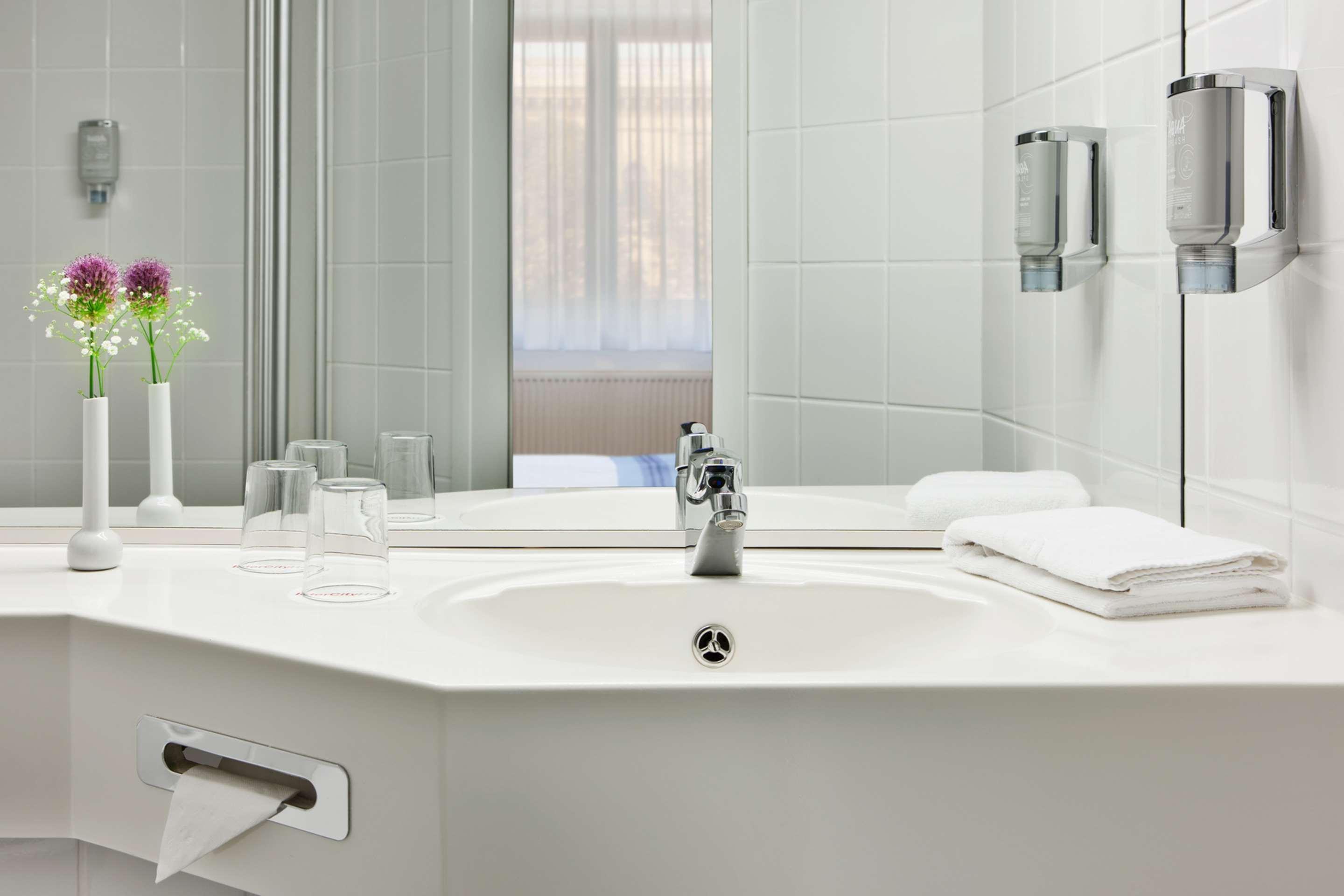 Intercityhotel מגדבורג מראה חיצוני תמונה