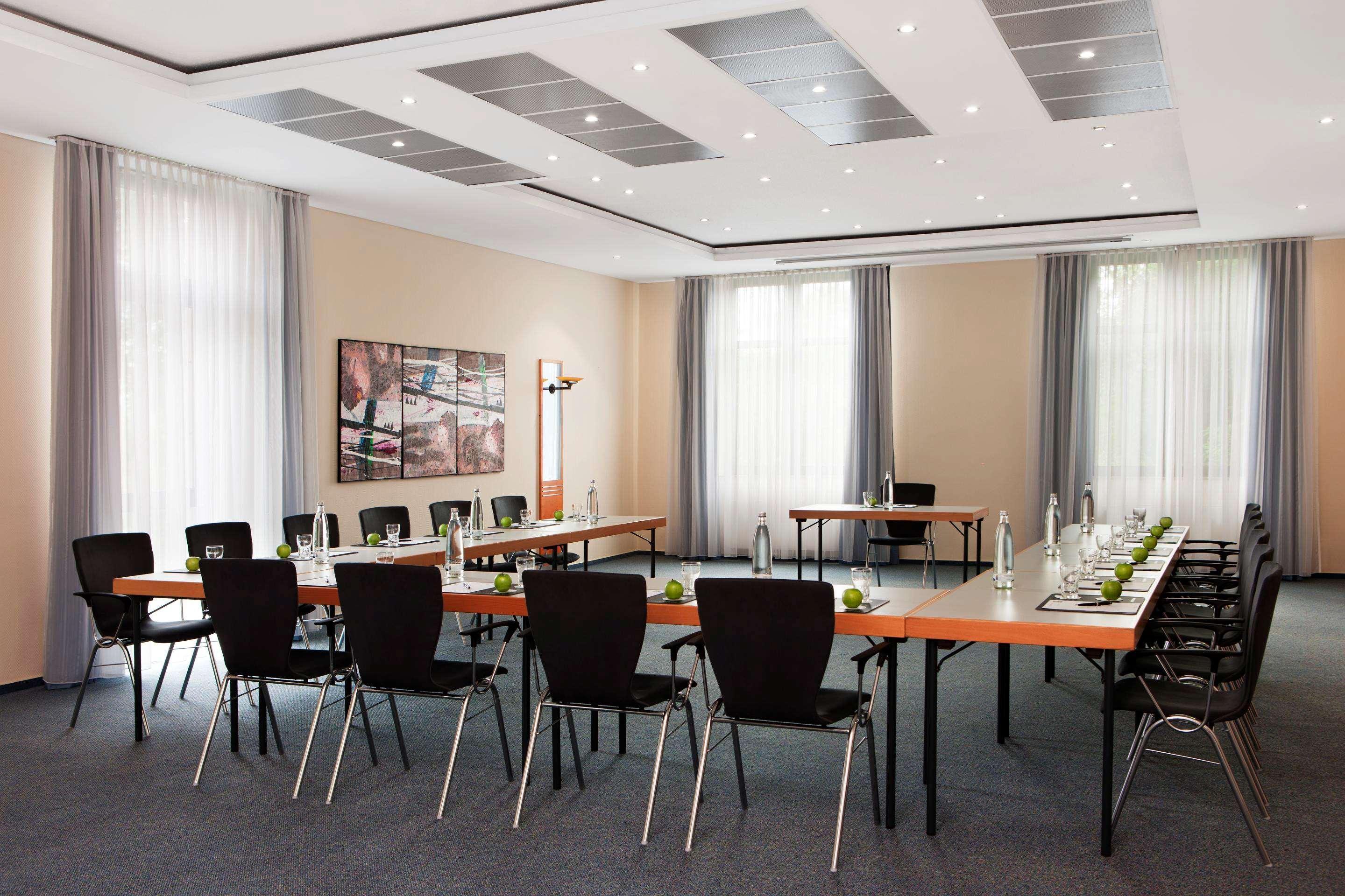 Intercityhotel מגדבורג מראה חיצוני תמונה