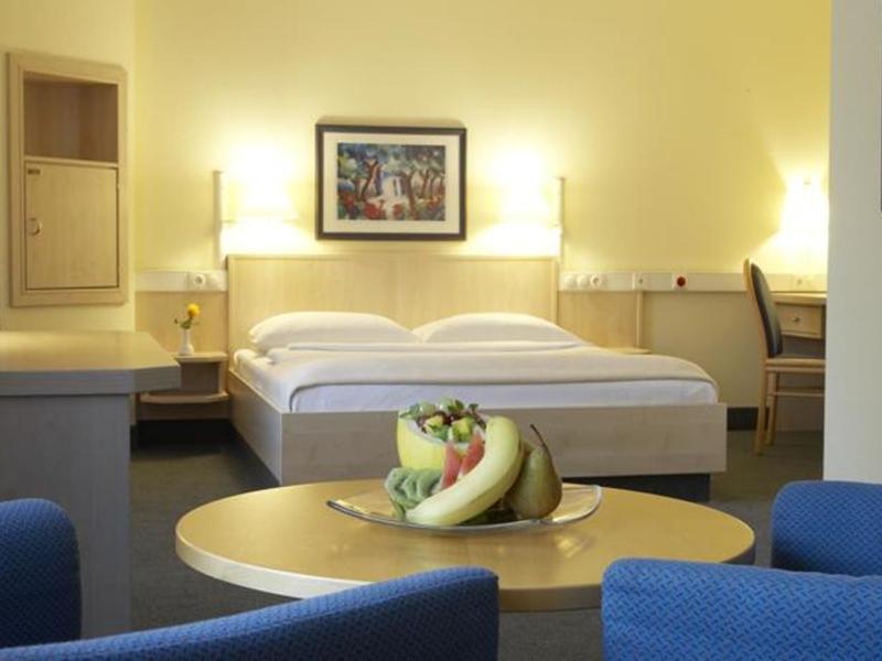 Intercityhotel מגדבורג מראה חיצוני תמונה