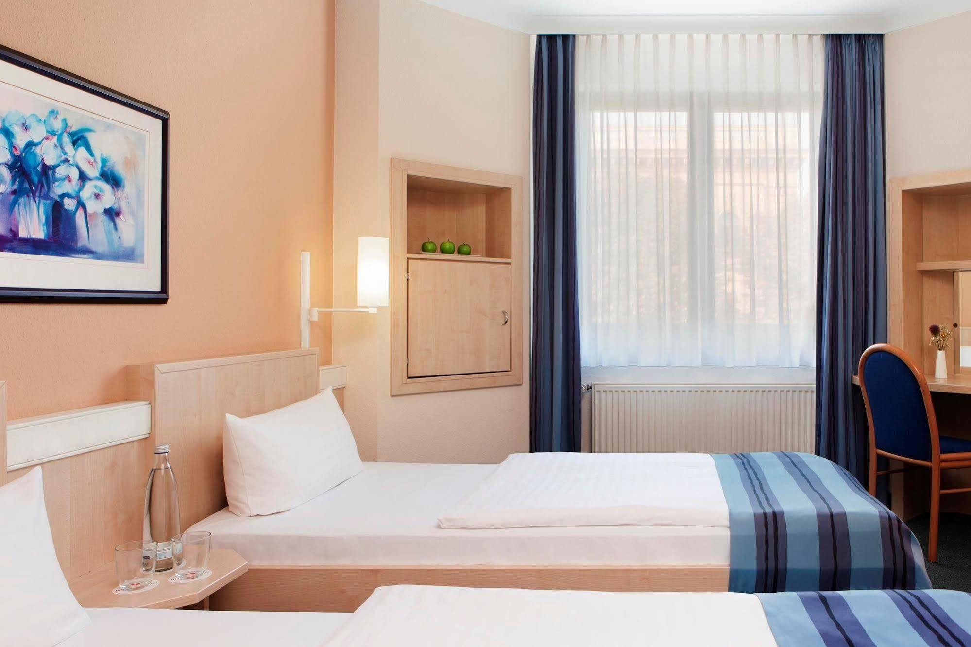 Intercityhotel מגדבורג מראה חיצוני תמונה